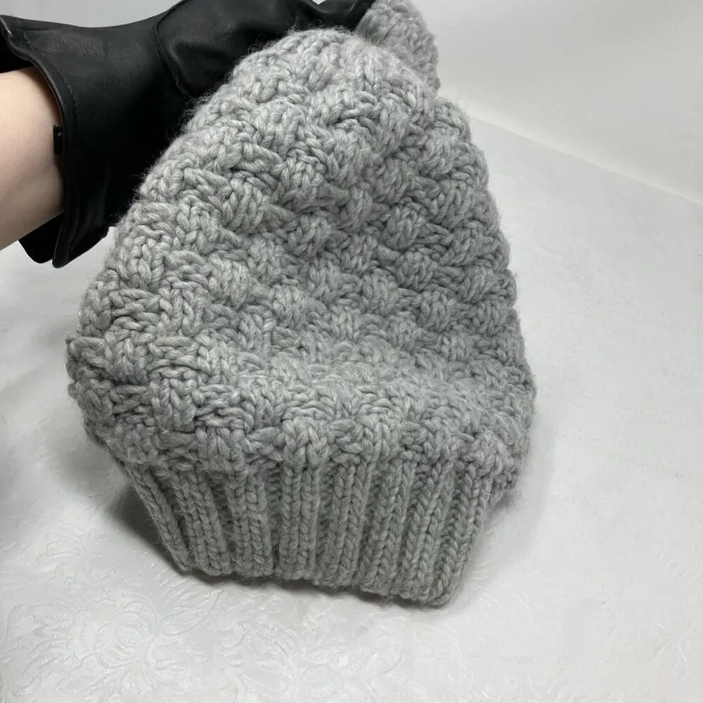 Wool Blend Beanie Hat Pom Knit Ski Hat Cuff Gray Yutro Poland Vintage